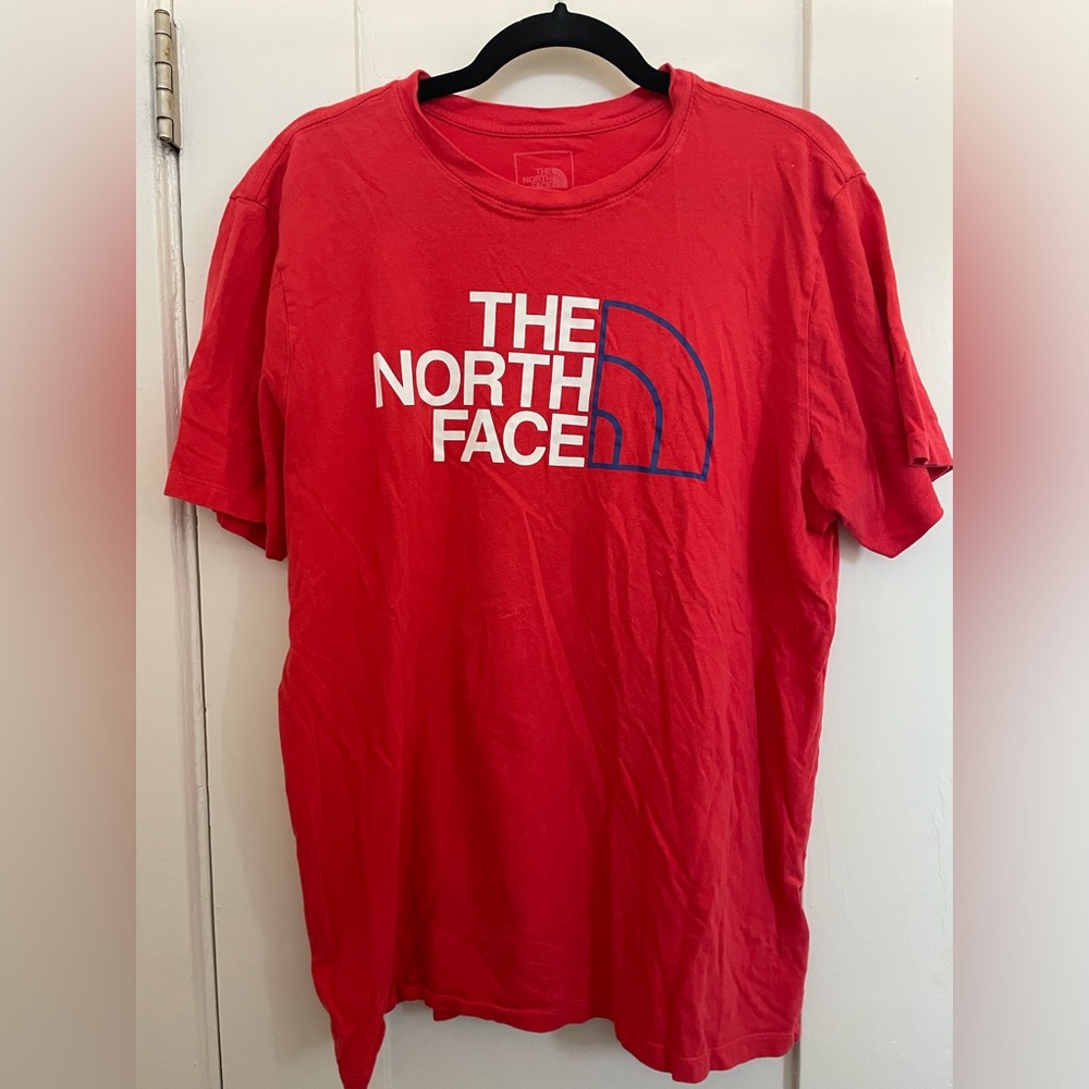 Large red The North Face graphic tee